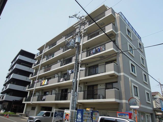 イーストナガレの外観画像