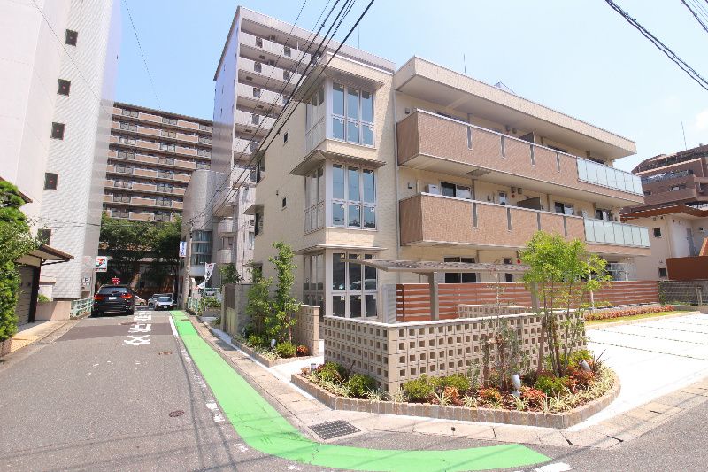D-Room高宮駅前の外観画像
