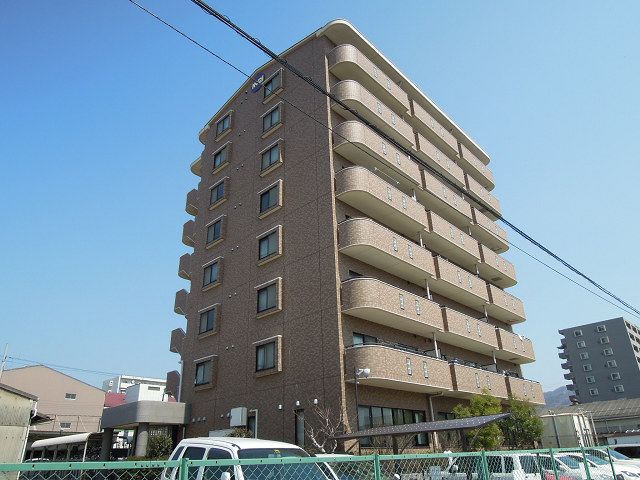 プランドール(志紀町南)の外観画像