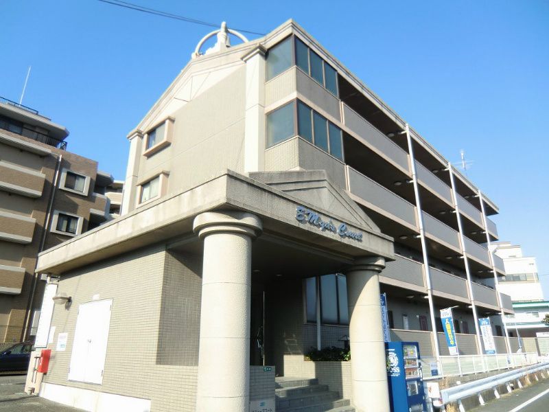 エミューズコートの外観画像