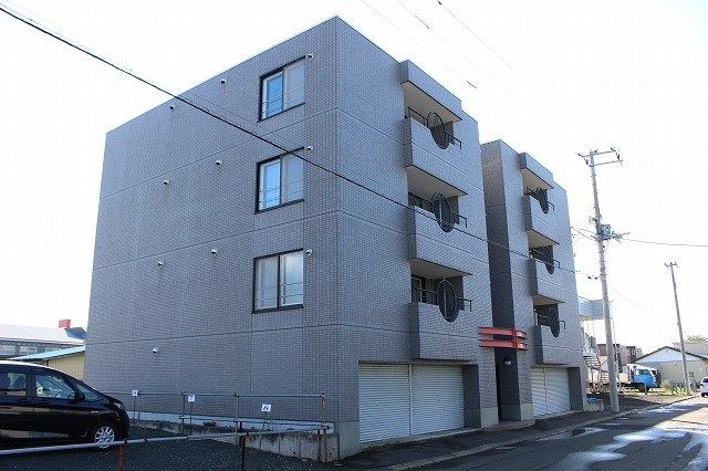 MS SAKAI(エムズサカイ)の外観画像