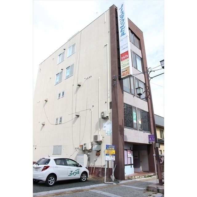 ノースタウンビルの外観画像