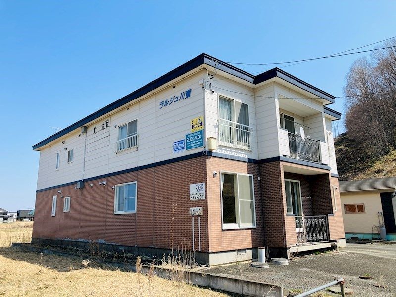 ラルジュ川東の外観画像
