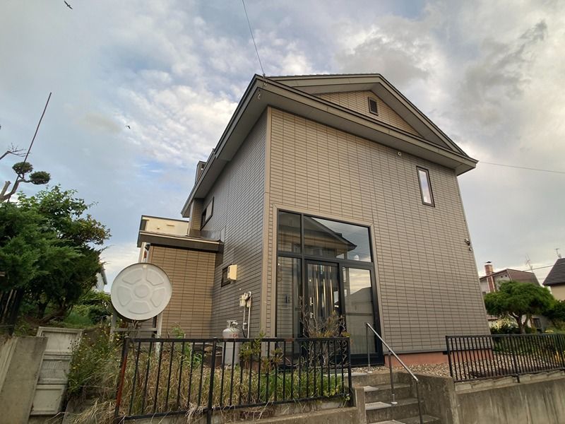 大西貸家(高栄東町)の外観画像