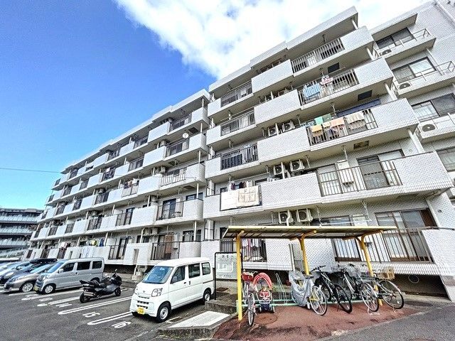 グリーンヒル藤が丘CII棟の外観画像