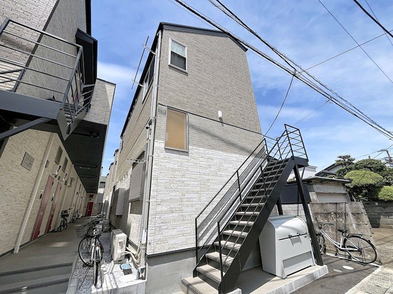 アザーレ・パッシオ東林間Bの外観画像