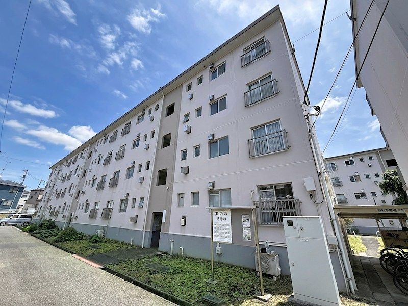 長津田団地の外観画像