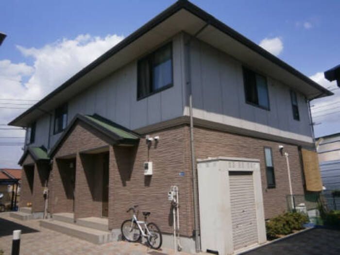クローバーズヒル A A-の外観画像