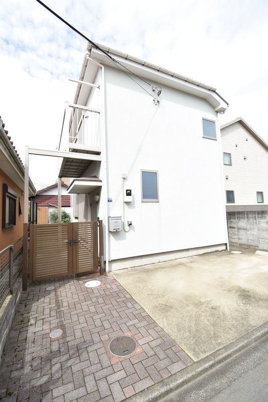 森野5丁目貸家B棟の外観画像
