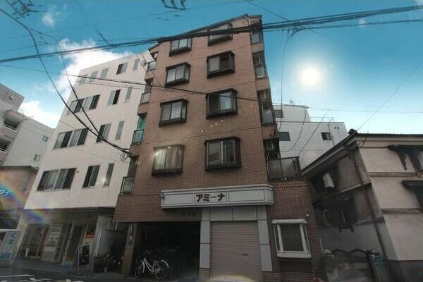 ハイツアミーナの外観画像