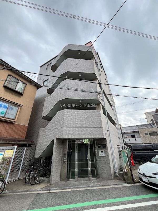 ファミール原の外観画像