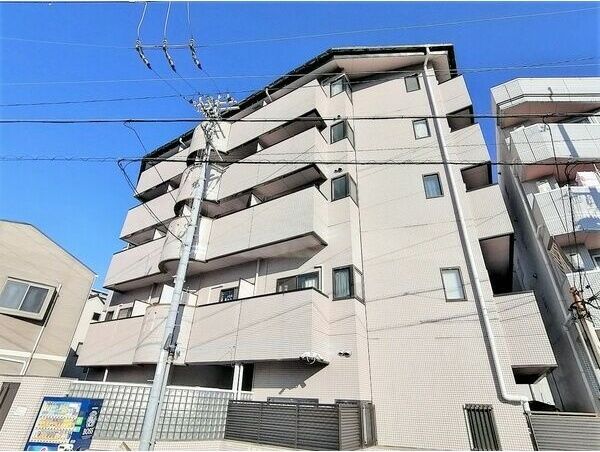 ベルジュネスの外観画像