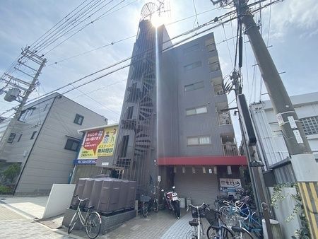 金沢ビル(生野区)の外観画像