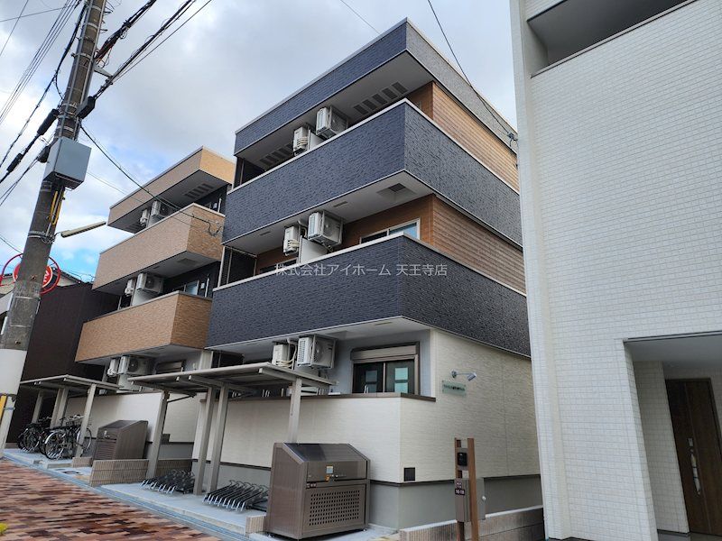 フジパレス遠里小野ウエストの外観画像
