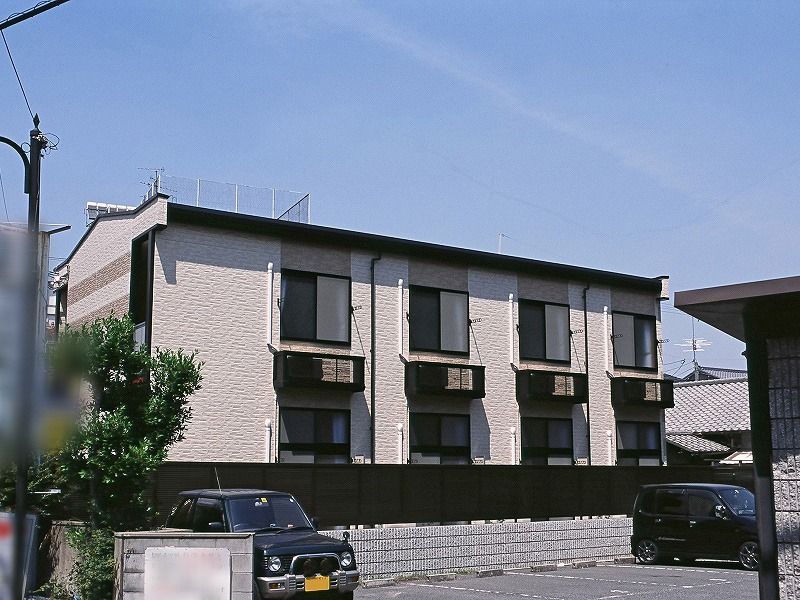 レオパレス三葉の外観画像