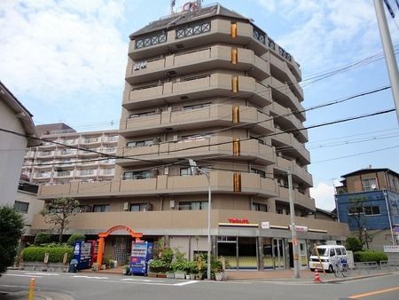 ミッドガルド倉本の外観画像