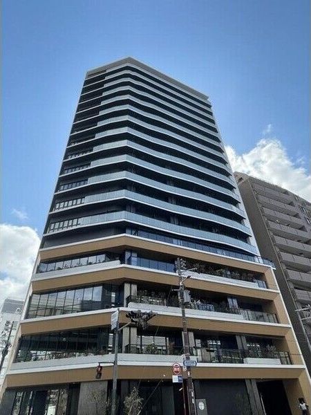 コンフォリア・リヴ本町WEST Qの外観画像
