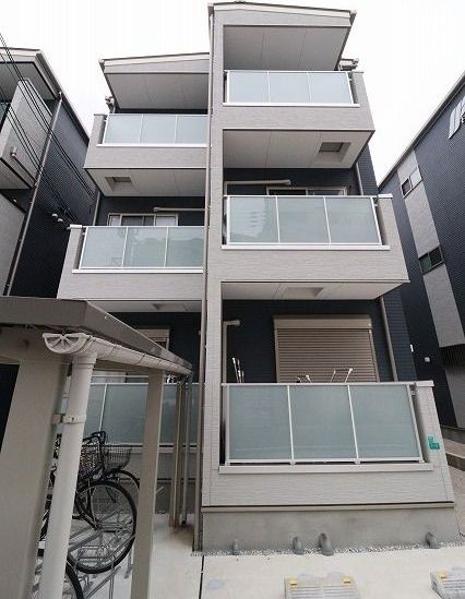 シャルム南巽の外観画像