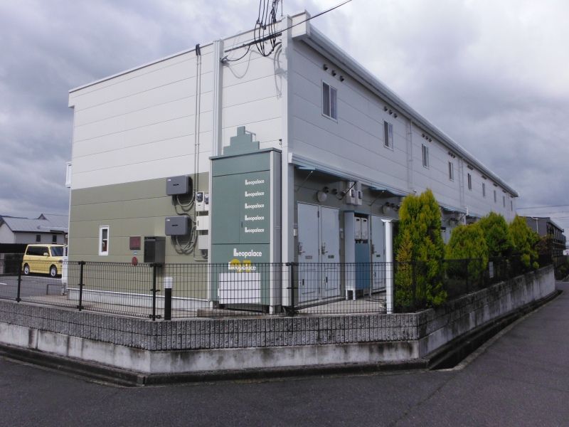 レオパレス藤原台の外観画像