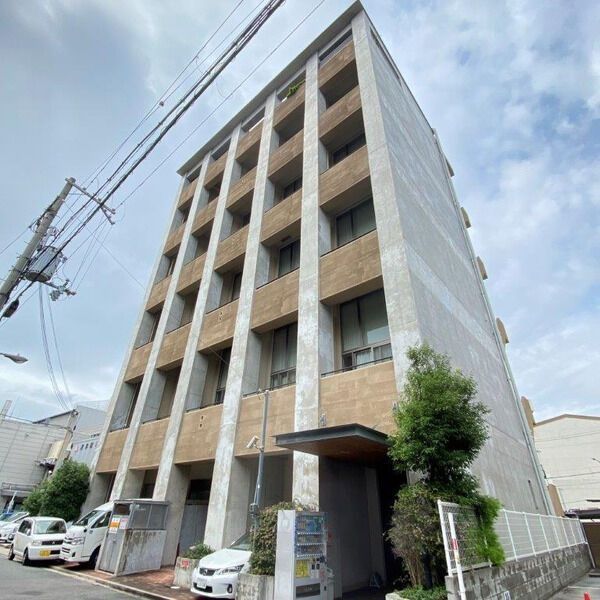 EST・Hの外観画像