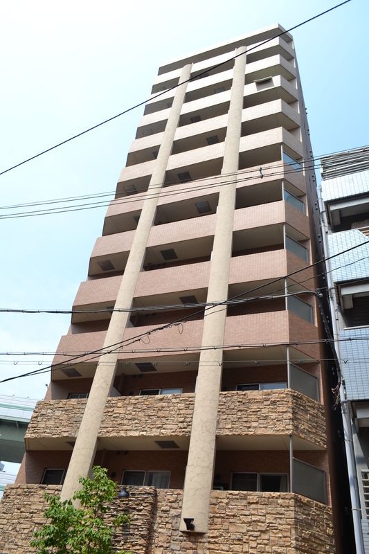 インベスト本町WESTの外観画像