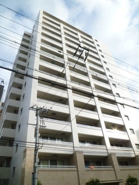 コスモリード谷町六丁目(旧ドゥーエ谷町)の外観画像