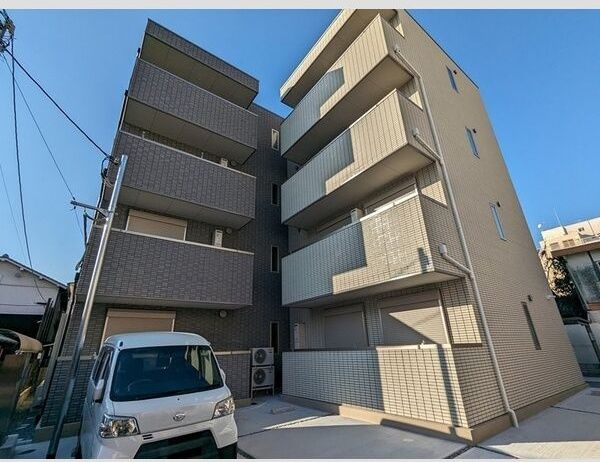 TRICERA Courtの外観画像