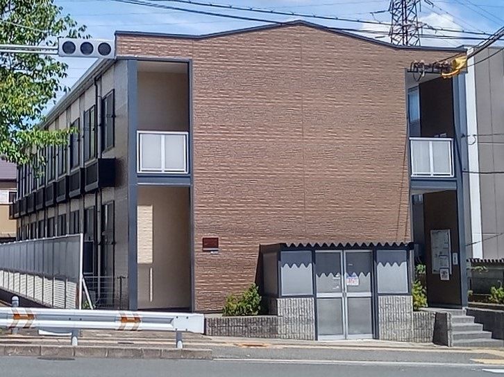 レオパレス佐井寺の外観画像