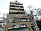 FRONT OF THE POLICE新光の外観画像