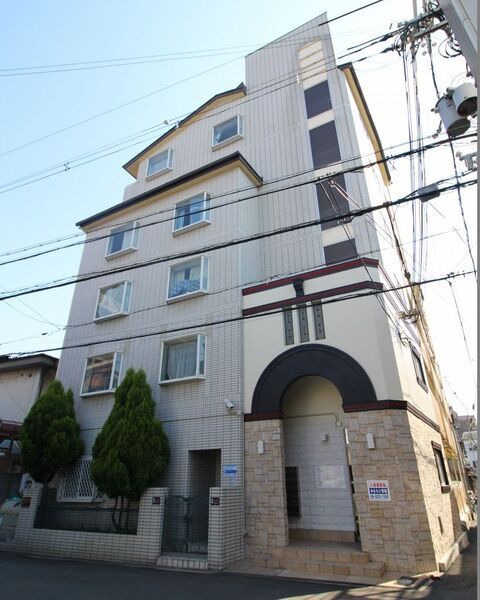レオーネ寺田町東の外観画像