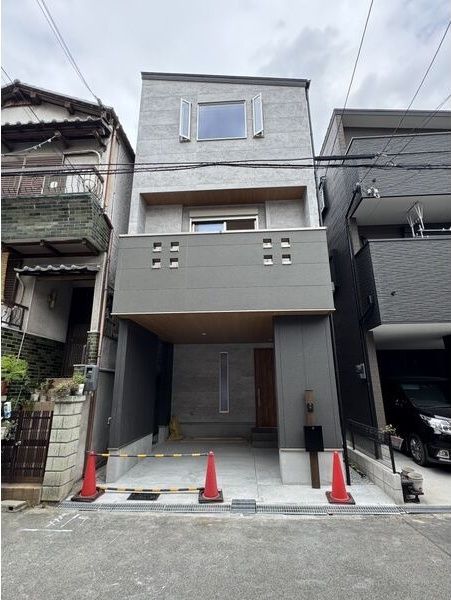 港区港晴4丁目戸建の外観画像