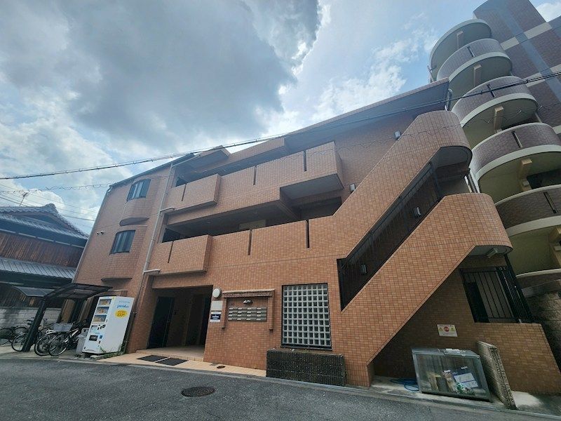 コータコートの外観画像