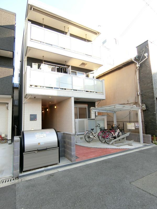 リブリ・クルールの外観画像
