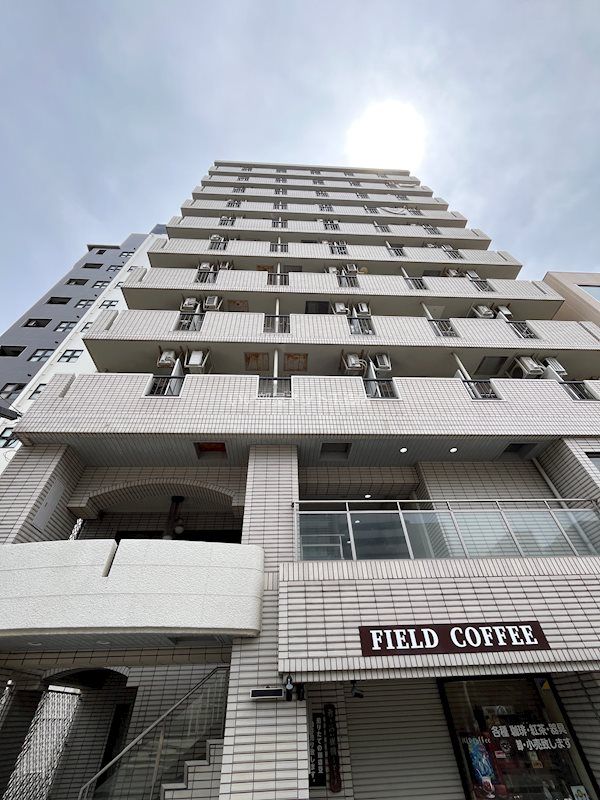 パークサイド上本町駅前の外観画像