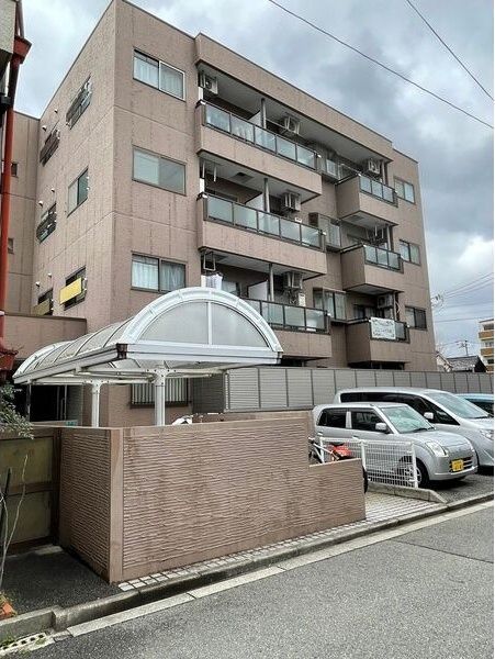 ドムール本町の外観画像