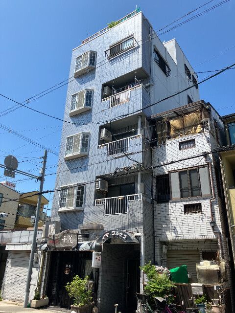 イマ・フルネスの外観画像