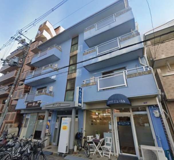 マンションアイリスの外観画像