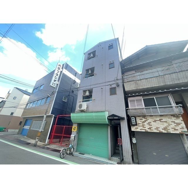 アリエスプラザの外観画像
