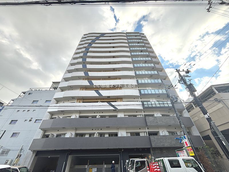 セレニテ本町東リアンの外観画像