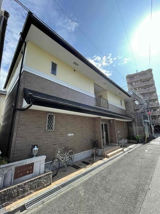 セレーノ小路の外観画像