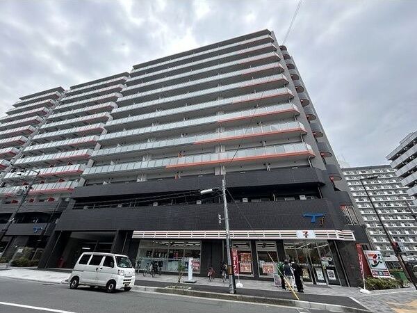 セレニテフラン新大阪の外観画像
