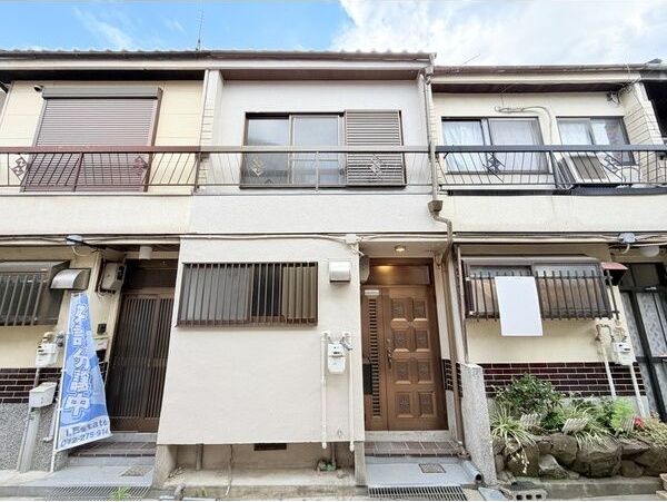 香ヶ丘町テラスハウスの外観画像