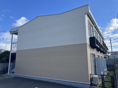 レオパレスソレイユ富木の外観画像