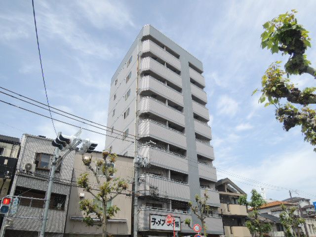 クリスタルアークの外観画像