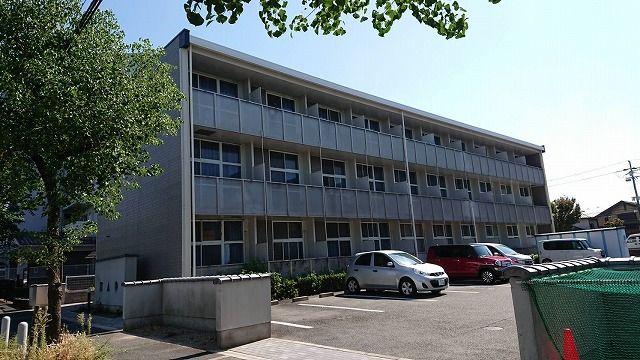 レオパレスTSUKIJIの外観画像