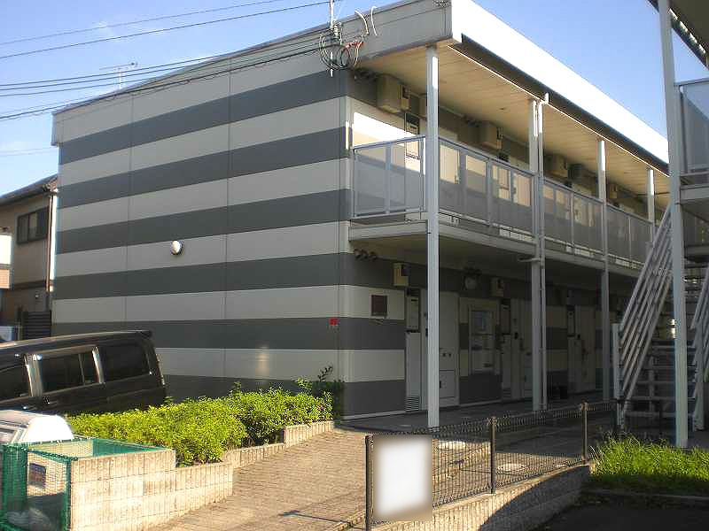 レオパレス東香里の外観画像