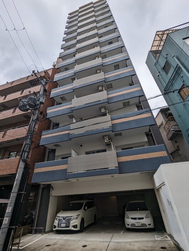 ラシュレエグゼ難波南の外観画像