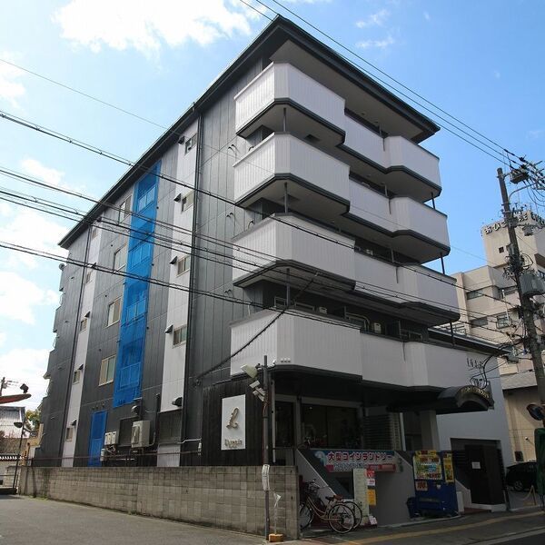 グランドハイツカワハラの外観画像