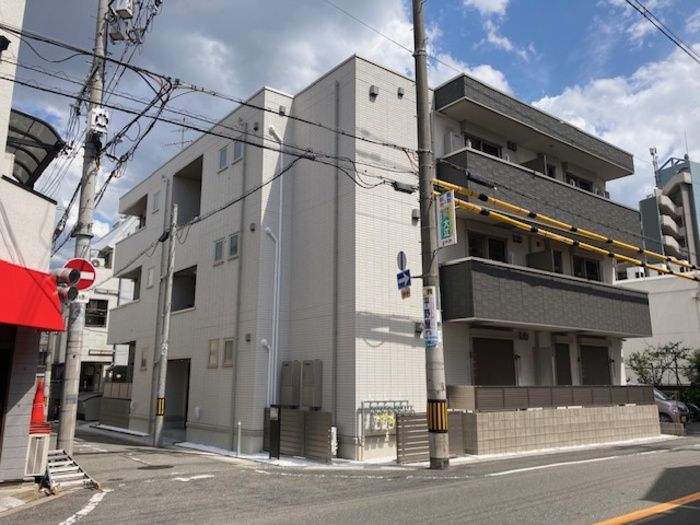 スペチアーレ平野東の外観画像