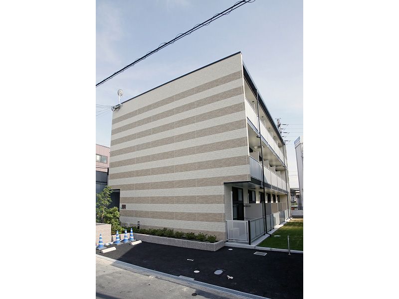 レオパレスプレステージ三津屋の外観画像